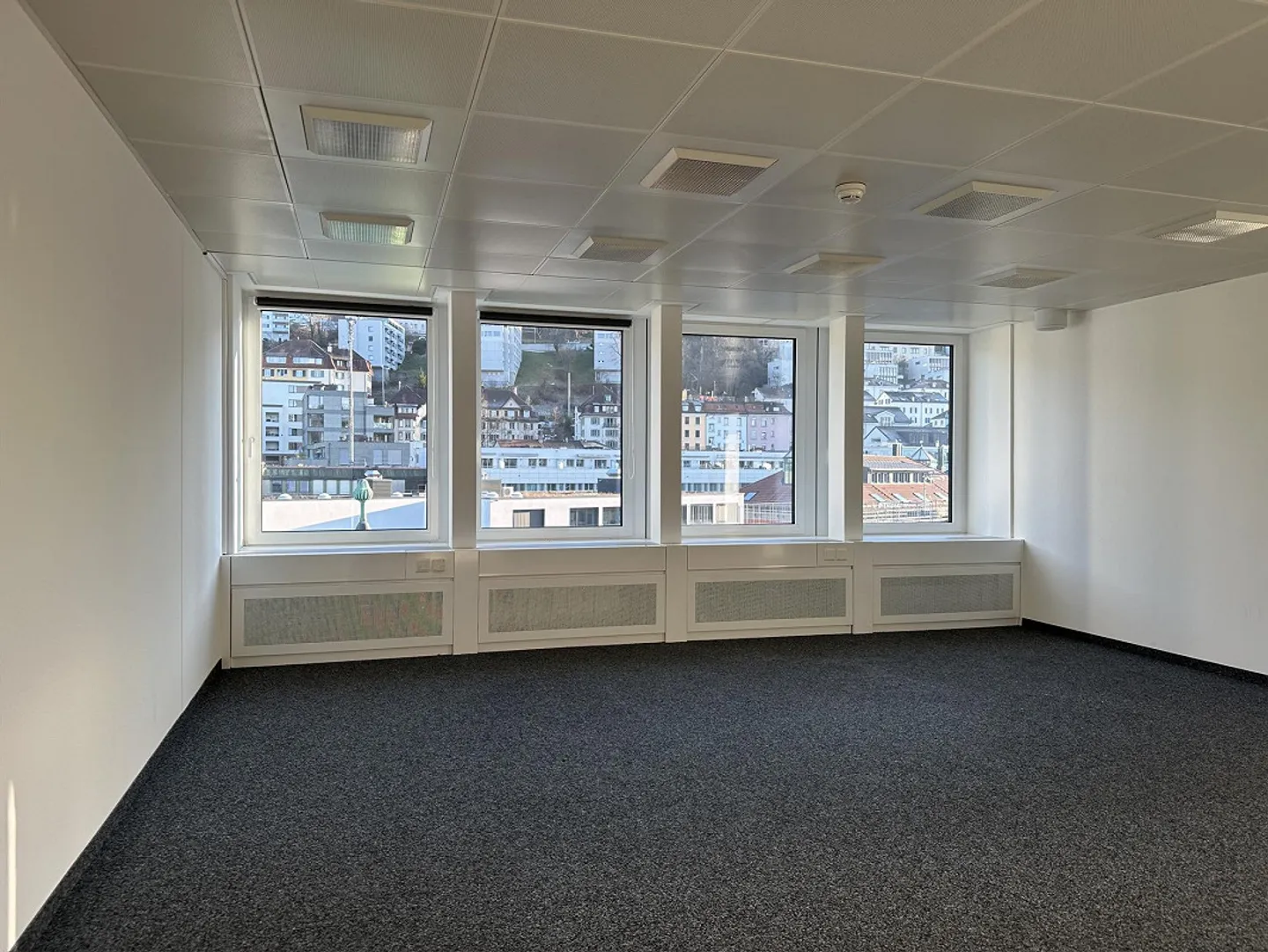 Bureaux aménagés au cœur de Saint-Gall - Photo 1 sur 6