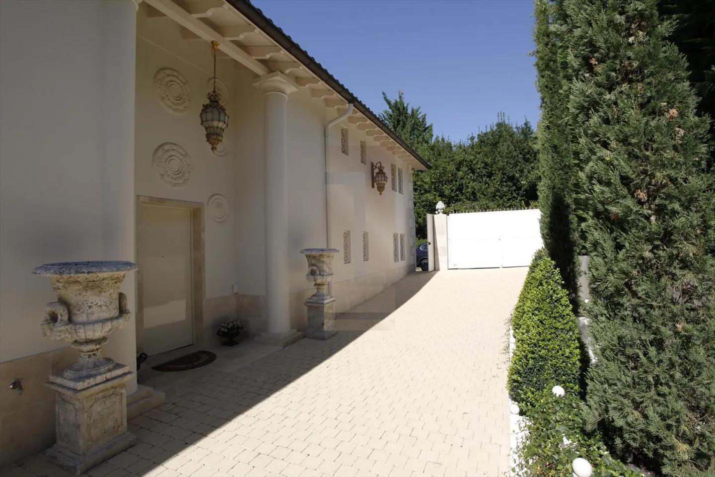 Esclusività: Magnifica villa classica vicino al golf - Foto 7 di 7