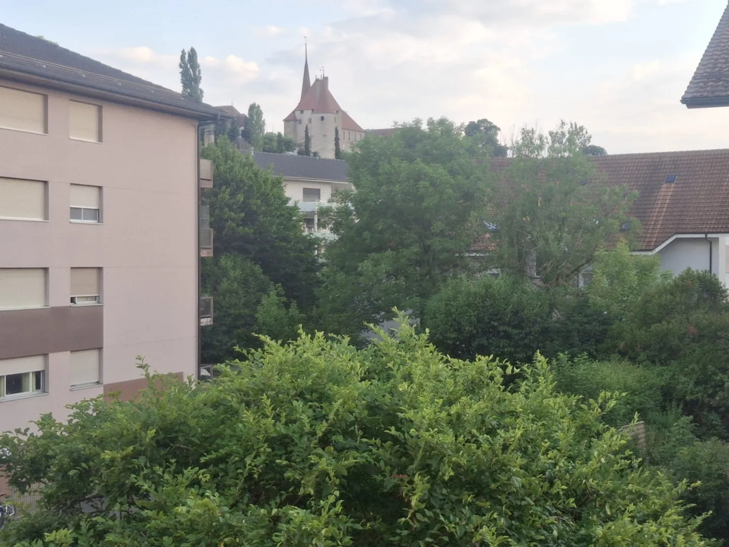 Bright and spacious 3.5 rooms of 81 m² in Avenches - view of the castle - Photo 13 of 13