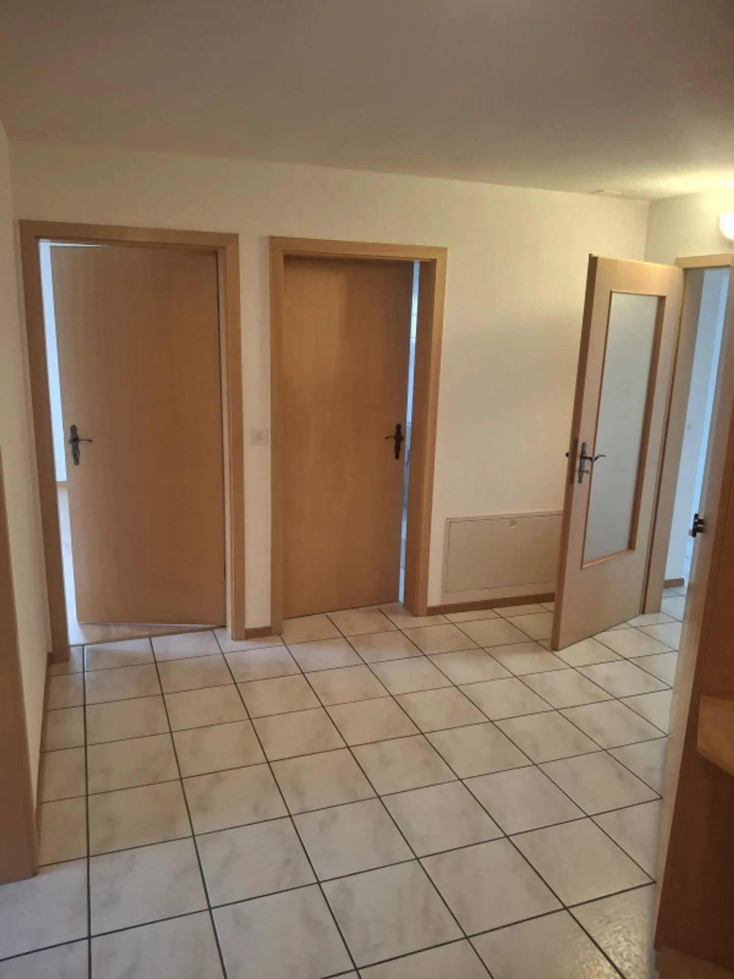 Bright and spacious 3.5 rooms of 81 m² in Avenches - view of the castle - Photo 8 of 13