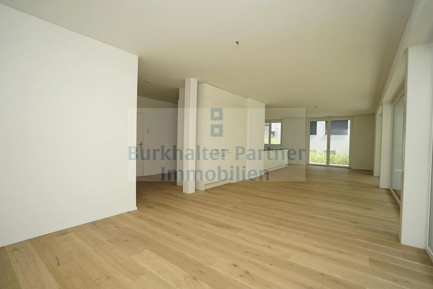 Appartement loft spacieux et moderne - Vie élégante sur 92m² - Photo 2 sur 6