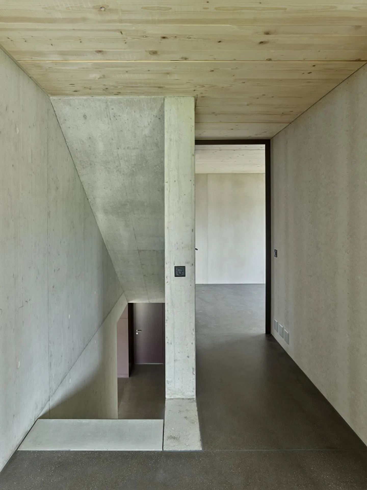 New Building (2023), Modern Architecture: Garden Maisonette with EHF Feeling - Photo 3 of 13