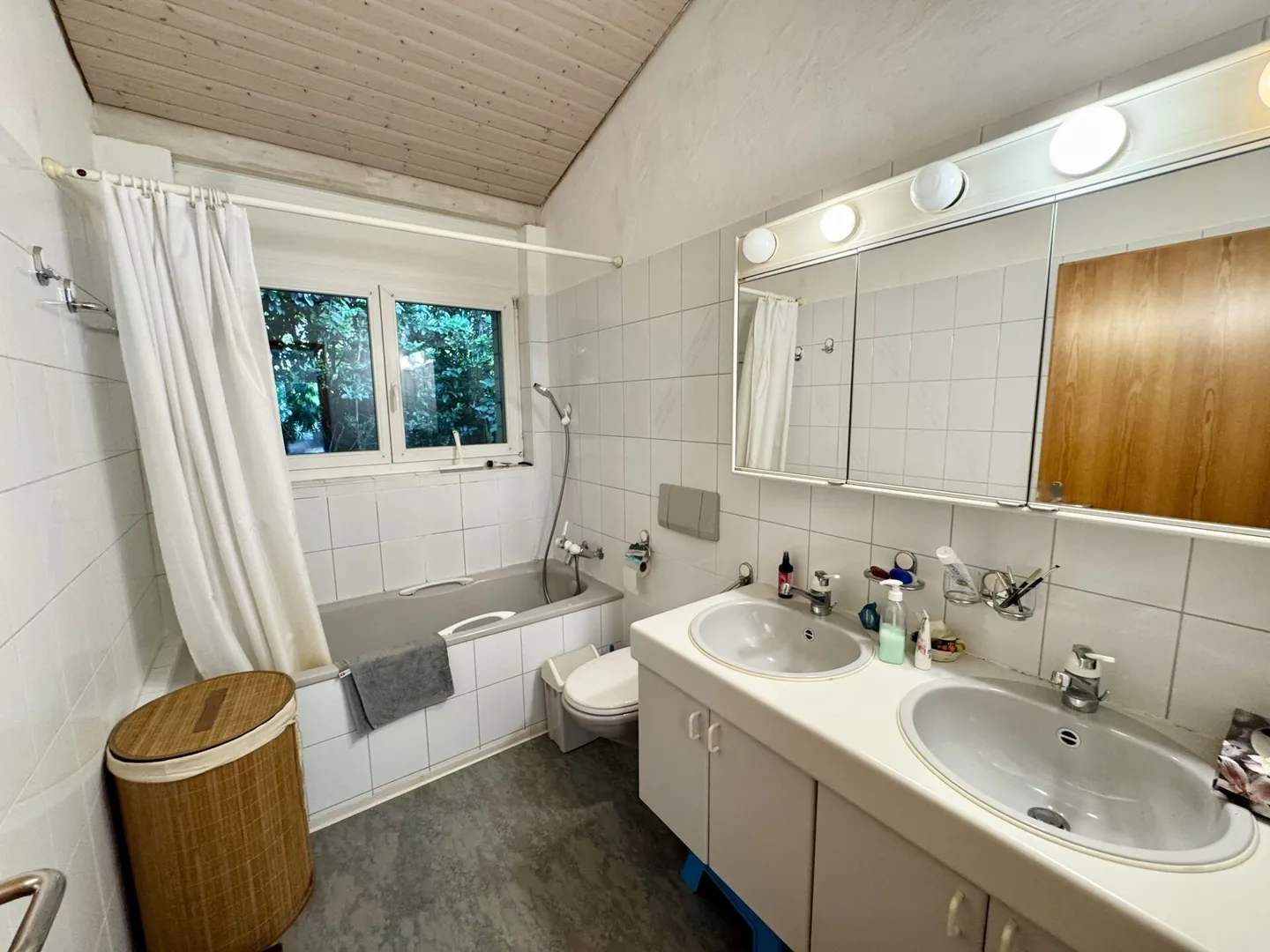 Spaziosa casa indipendente di 6,5 stanze con giardino e veranda - Foto 11 di 17