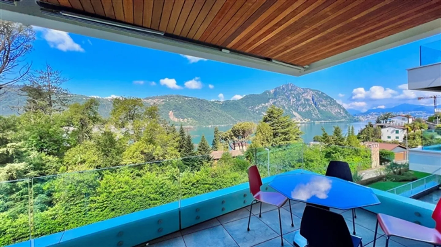 4.5-Room Apartment 7 km from the Center of Lugano Switzerland - Photo 1 of 17