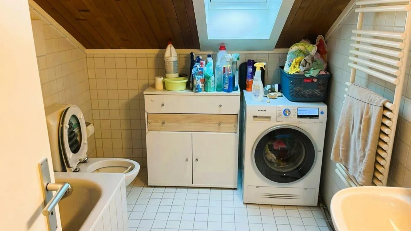 Belle appartement de 4 pièces avec vue magnifique à Domat/Ems - Photo 8 sur 9