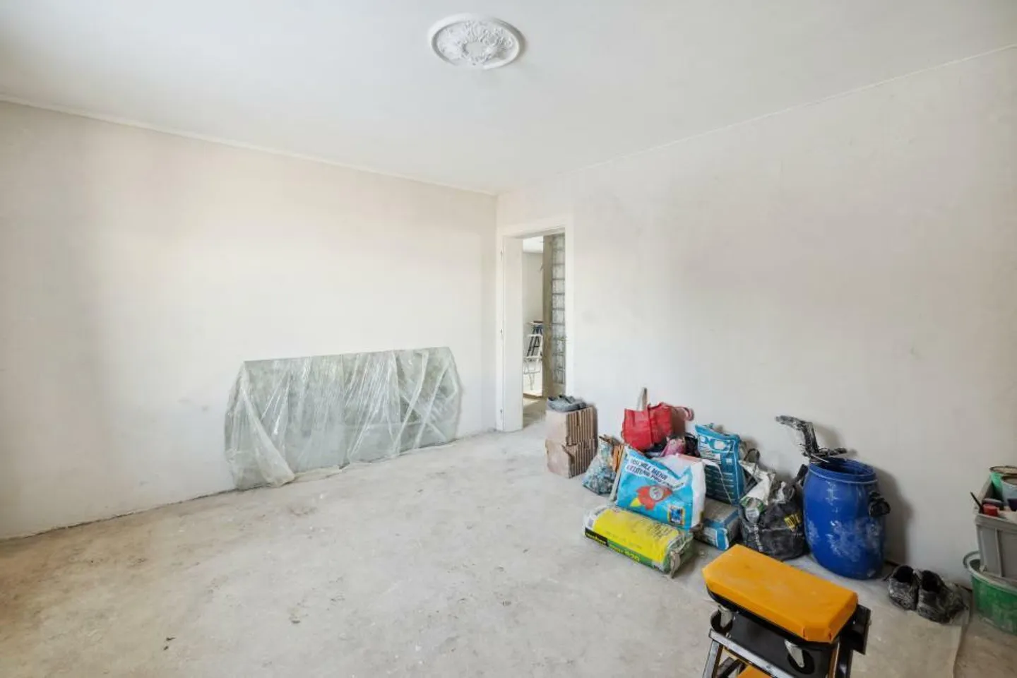 APPARTEMENT + SURFACE COMBLES AVEC VUE SPLENDIDE - Photo 3 sur 6