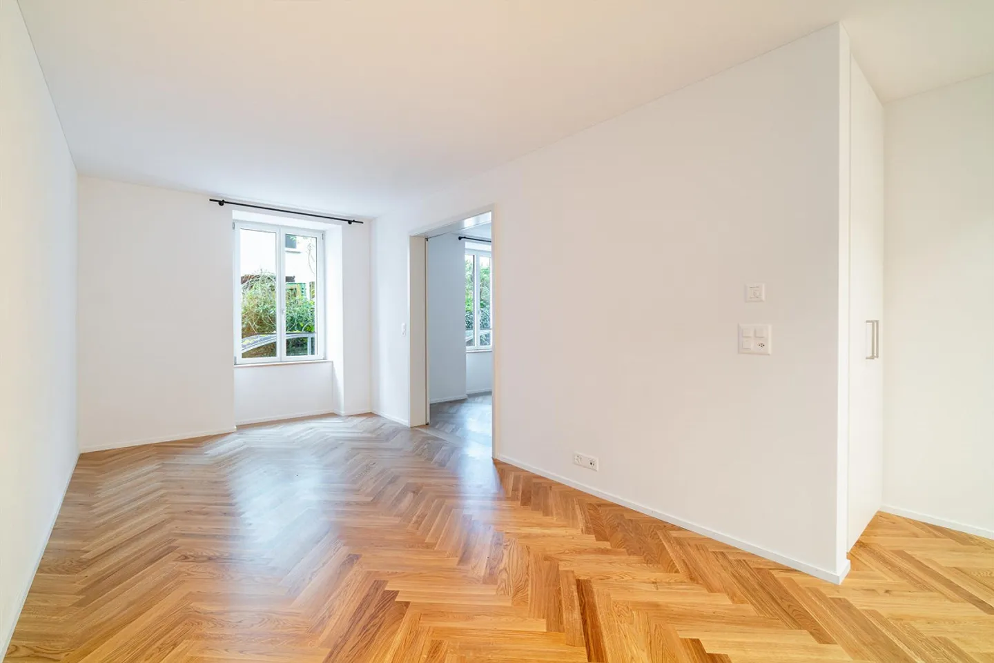 Modern living oasis in the vibrant city of Lucerne - Photo 1 of 6