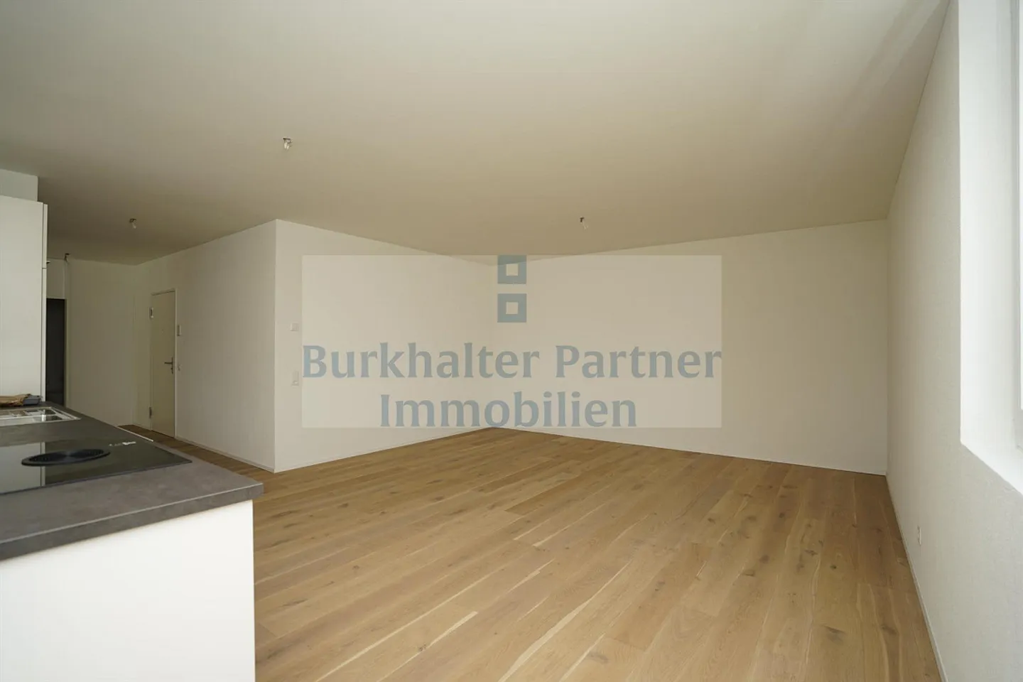 Appartement loft spacieux et moderne - Vie élégante sur 92m² - Photo 4 sur 6