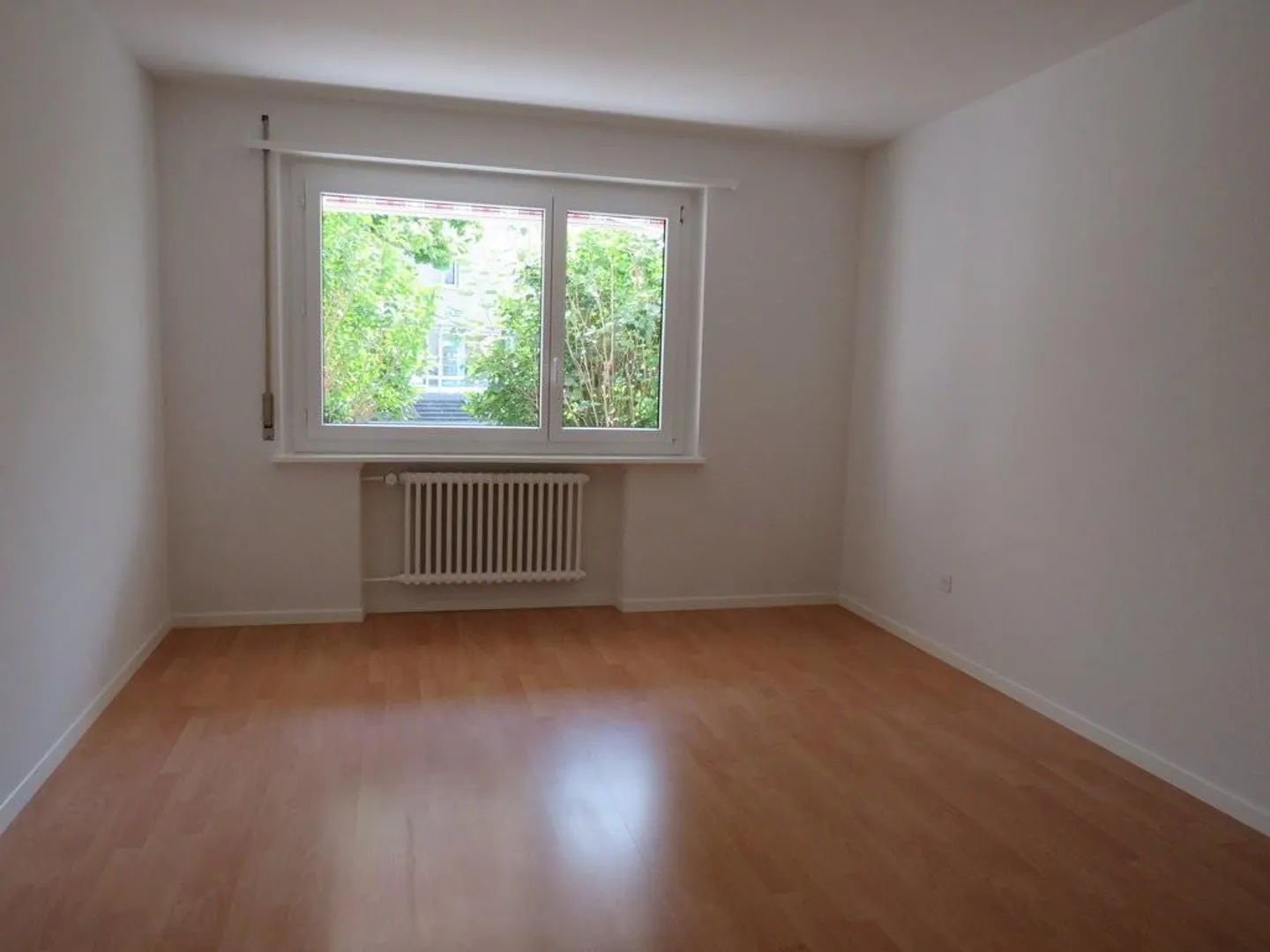 Beautiful, cozy 3.5-room apartment on the raised ground floor for rent - Photo 9 of 11