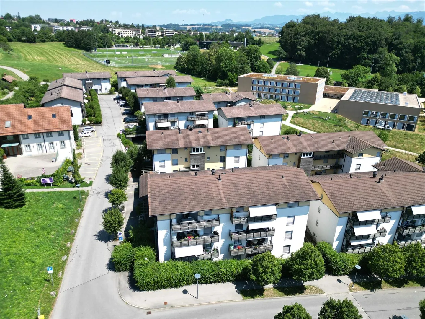 Komfort und Ruhe in einer ruhigen Nachbarschaft - Foto 3 von 4