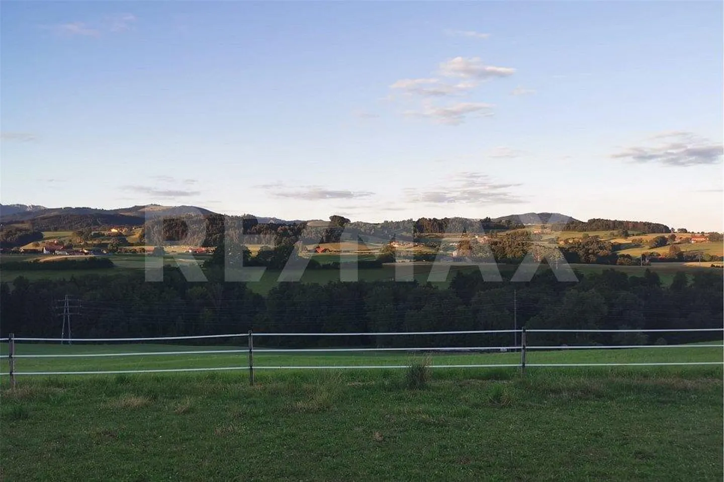 Building plot with existing building and building permit - Photo 9 of 13