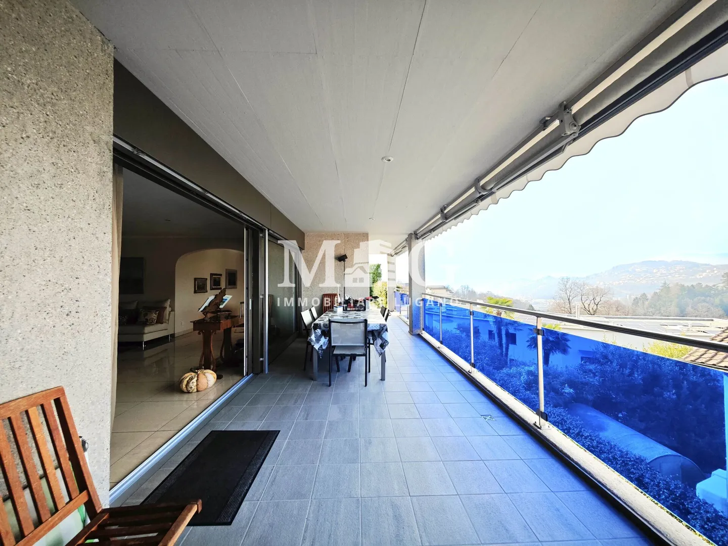 Lugano : appartement de 5,5 pièces, 250 m² au 1er étage avec terrasse et jardin privé - Photo 12 sur 14
