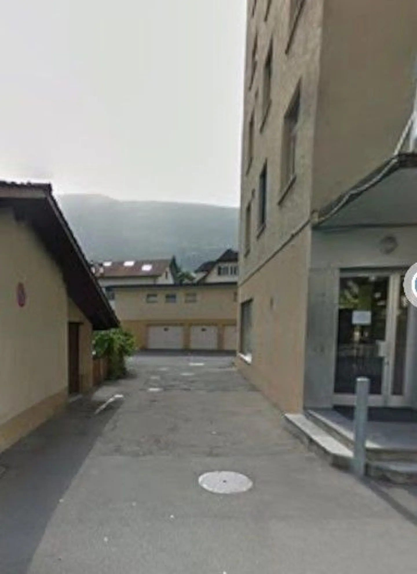 Ancien Motel avec Jardin - Photo 2 sur 13