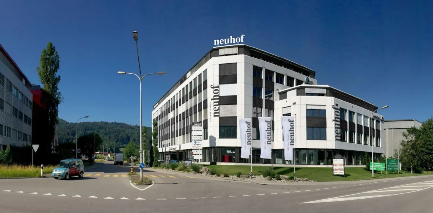 Edificio ad uso misto in affitto - Foto 3 di 7