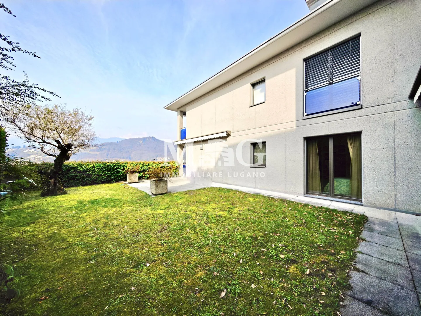 Lugano : appartement de 5,5 pièces, 250 m² au 1er étage avec terrasse et jardin privé - Photo 14 sur 14
