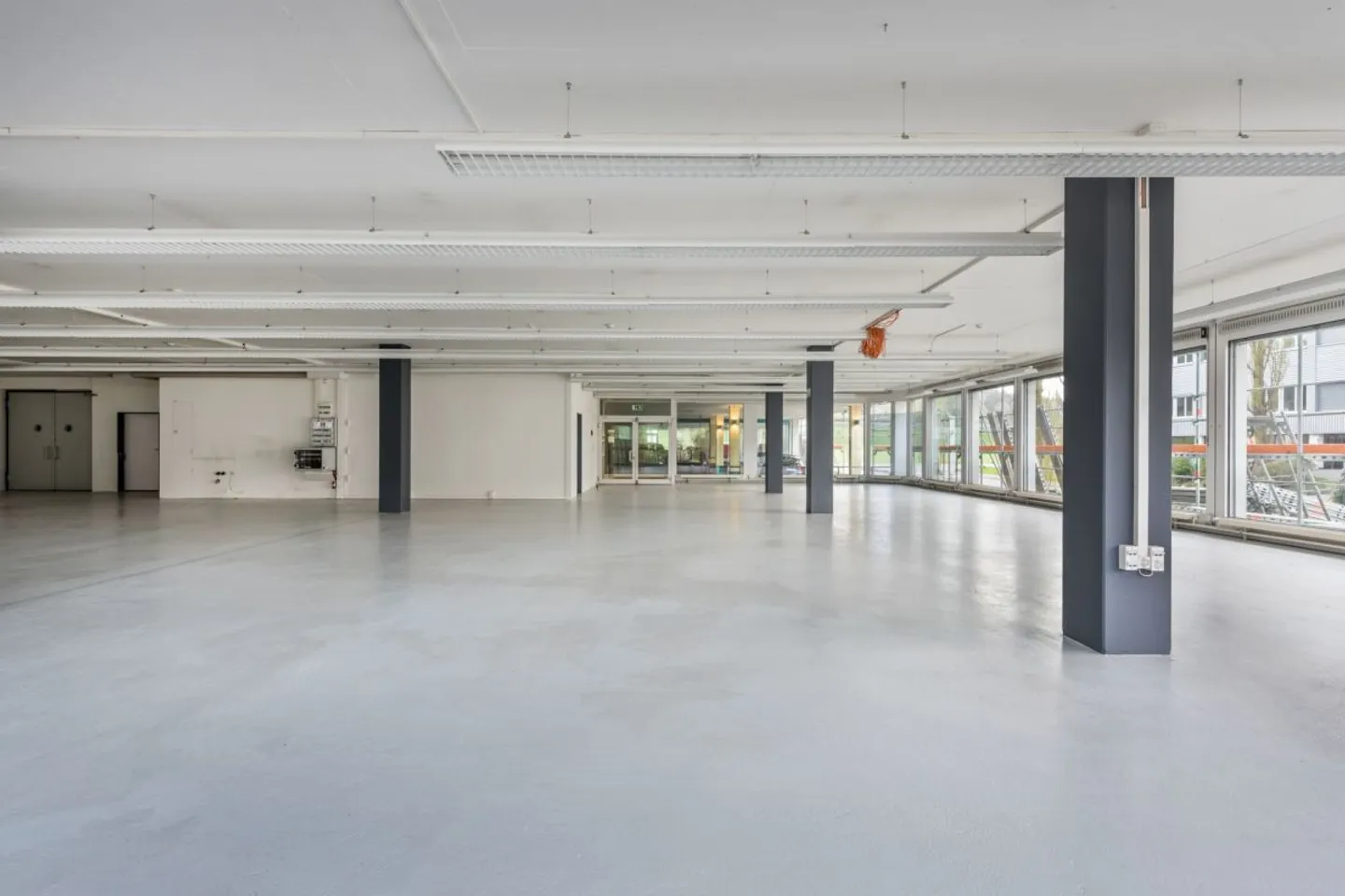 Edificio ad uso misto in affitto - Foto 6 di 7