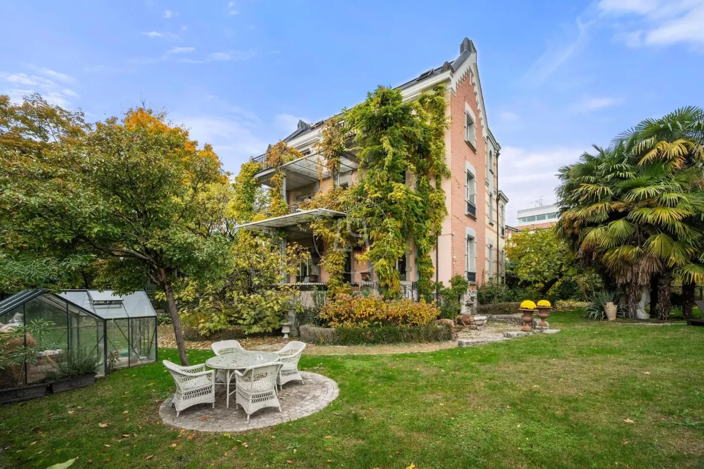 Villa elegante del XIX secolo - Foto 2 di 13
