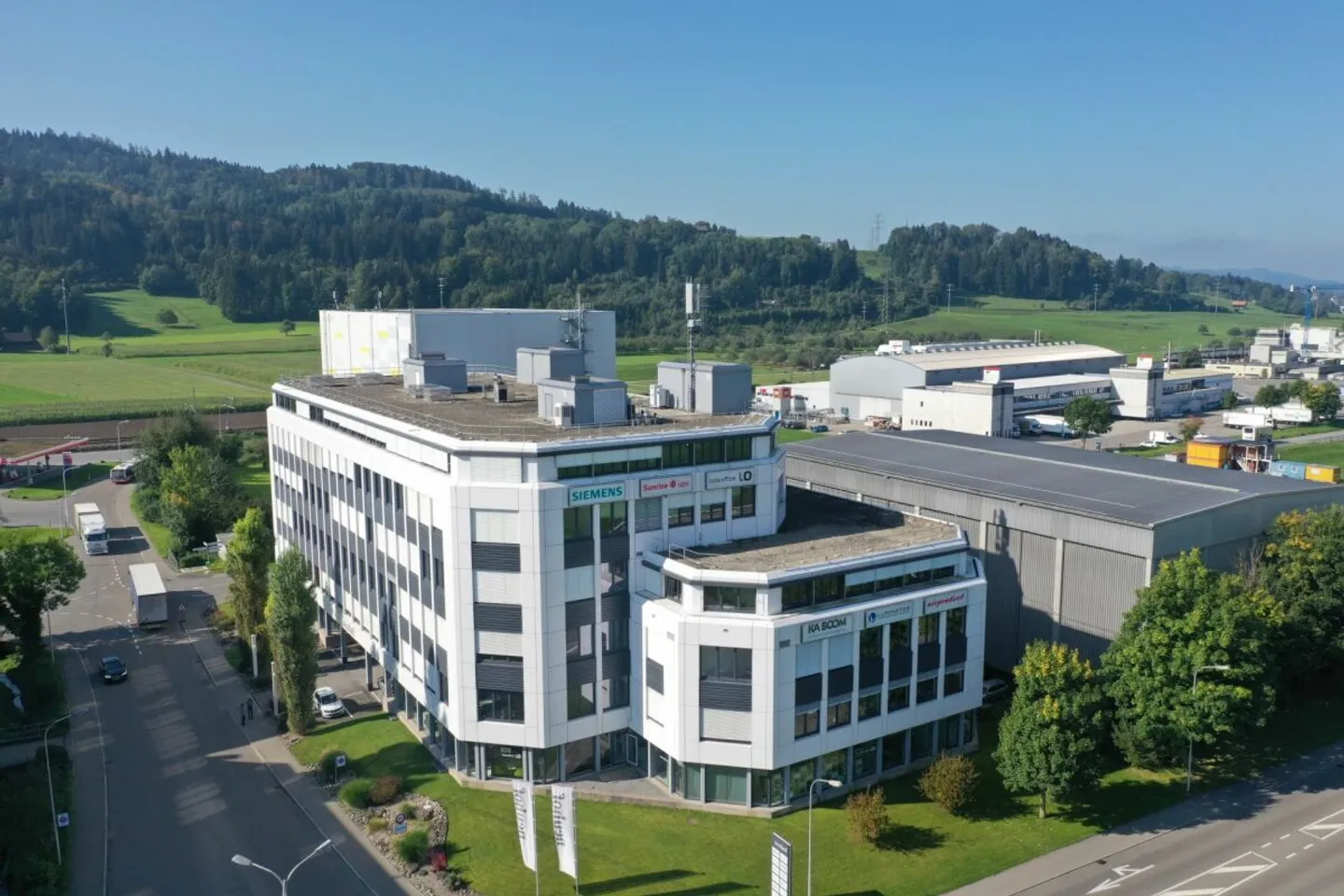 Edificio ad uso misto in affitto - Foto 7 di 7