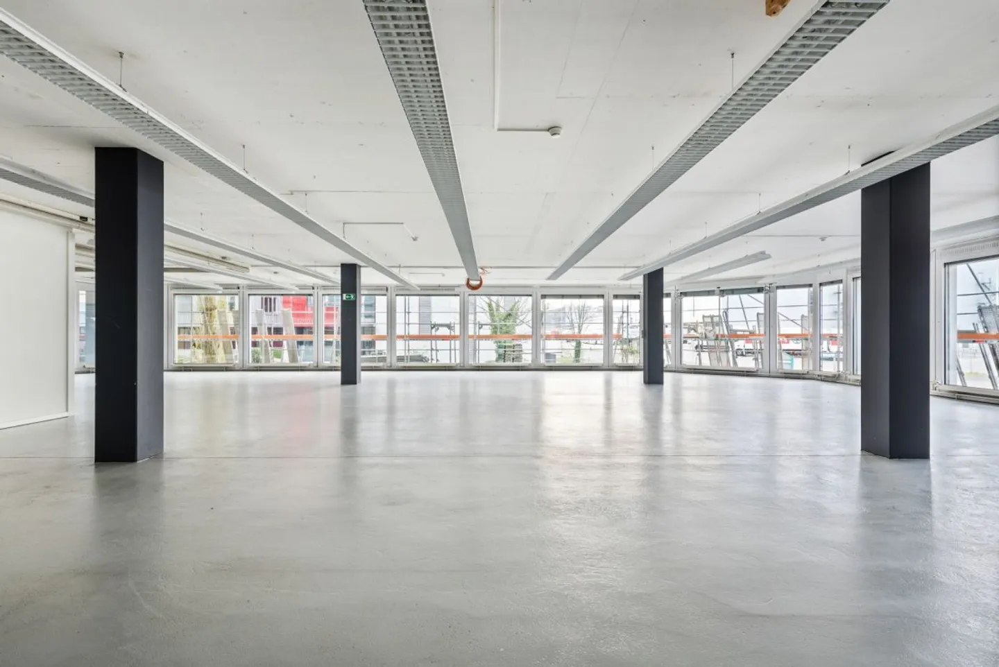 Edificio ad uso misto in affitto - Foto 4 di 7