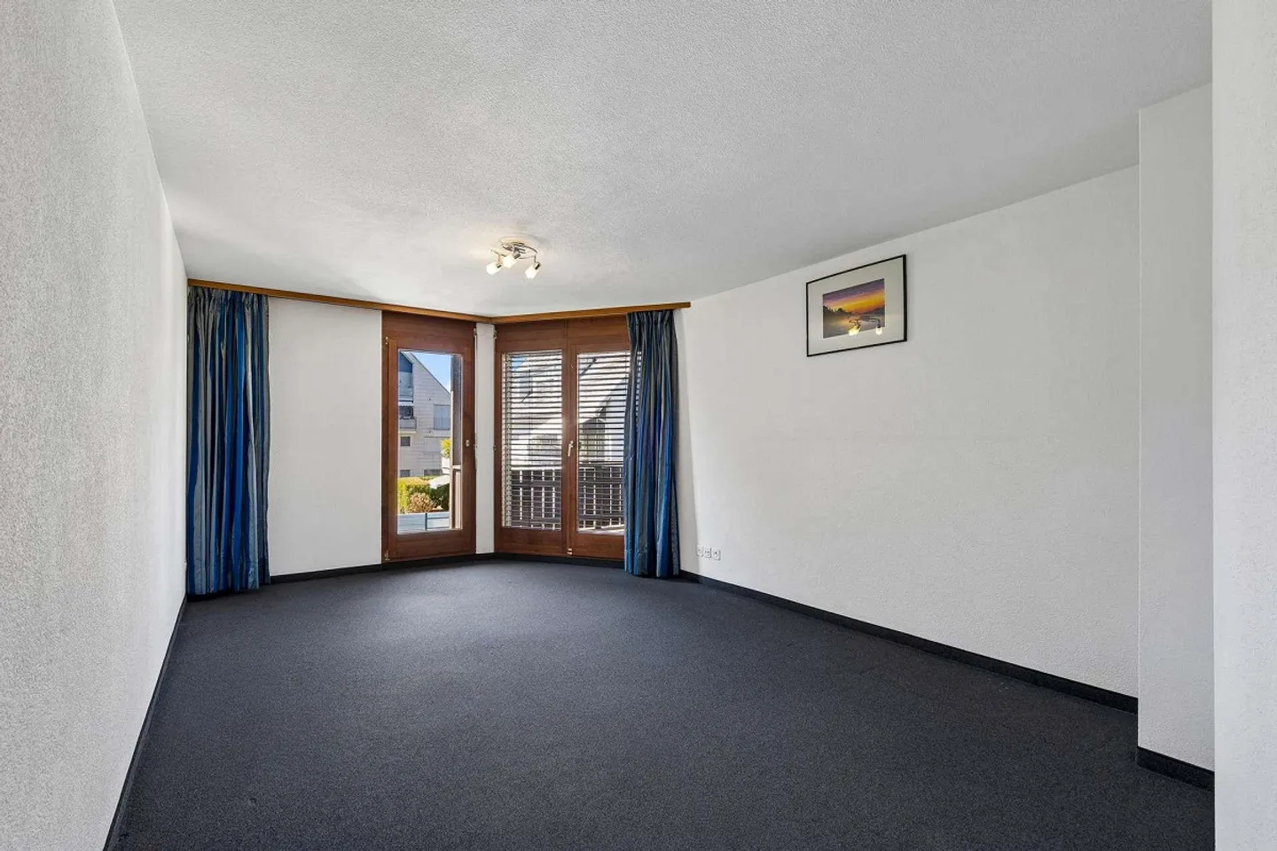 Maison semi-détachée de 6,5 pièces avec beaucoup d'espace et de potentiel à Kindhausen - Photo 11 sur 14