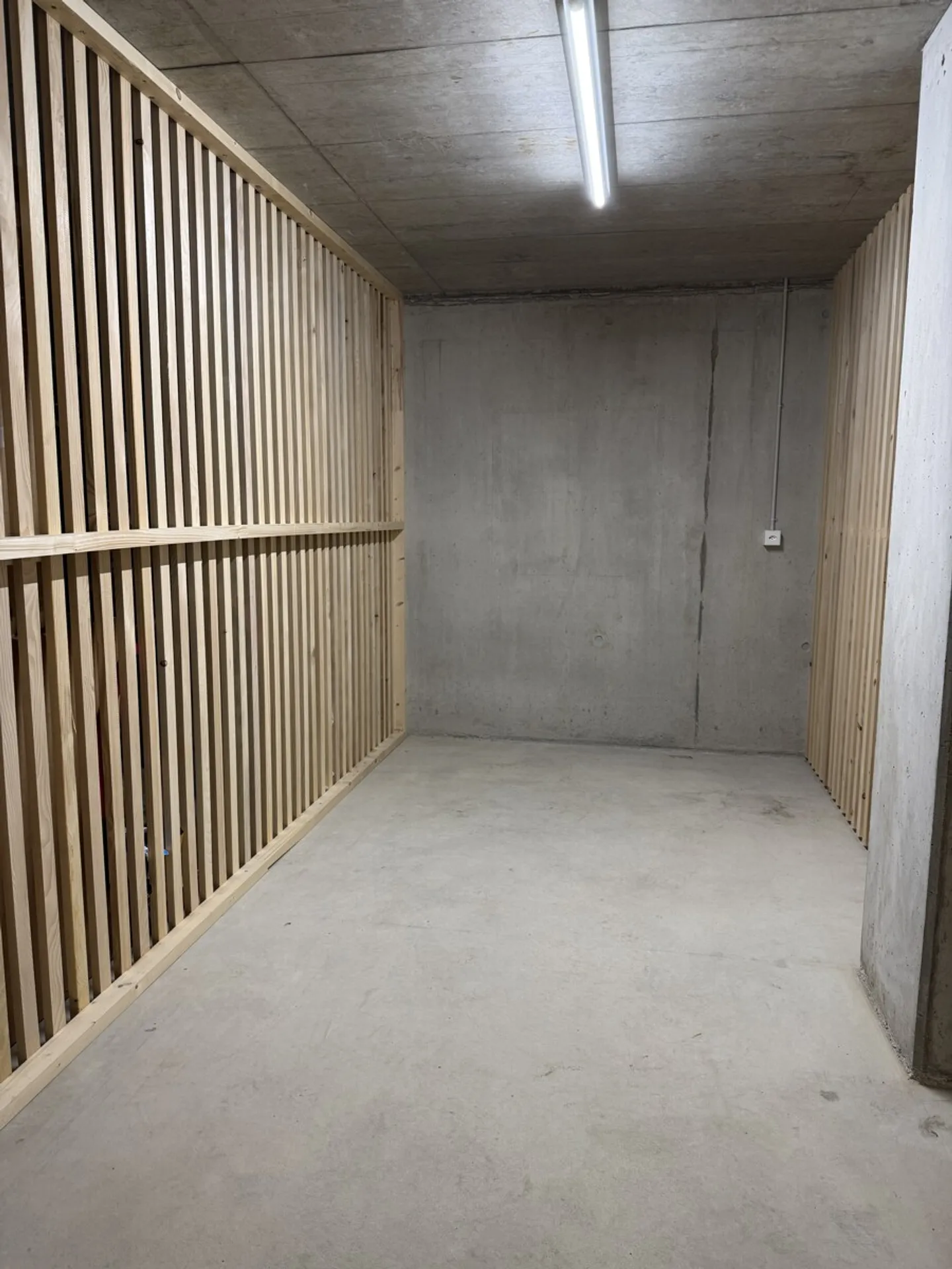 Appartamento moderno con giardino - Foto 6 di 7