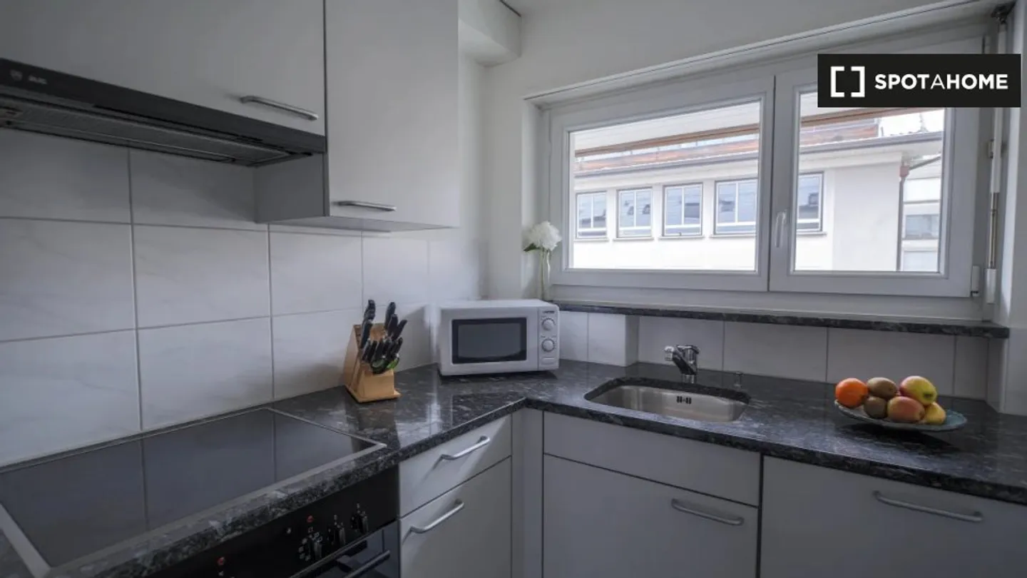 Appartamento in affitto - Foto 6 di 14