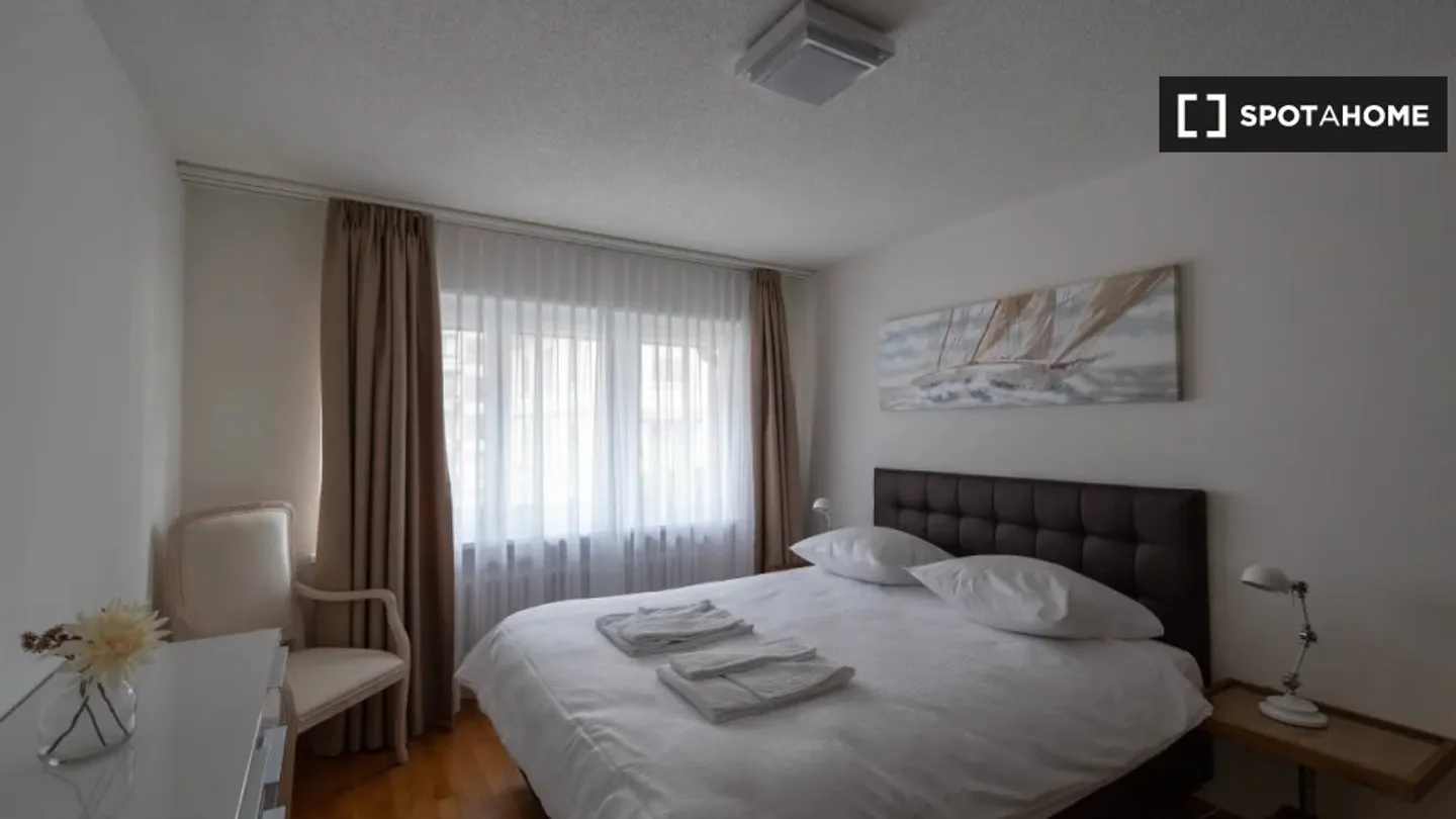 Appartamento in affitto - Foto 7 di 14