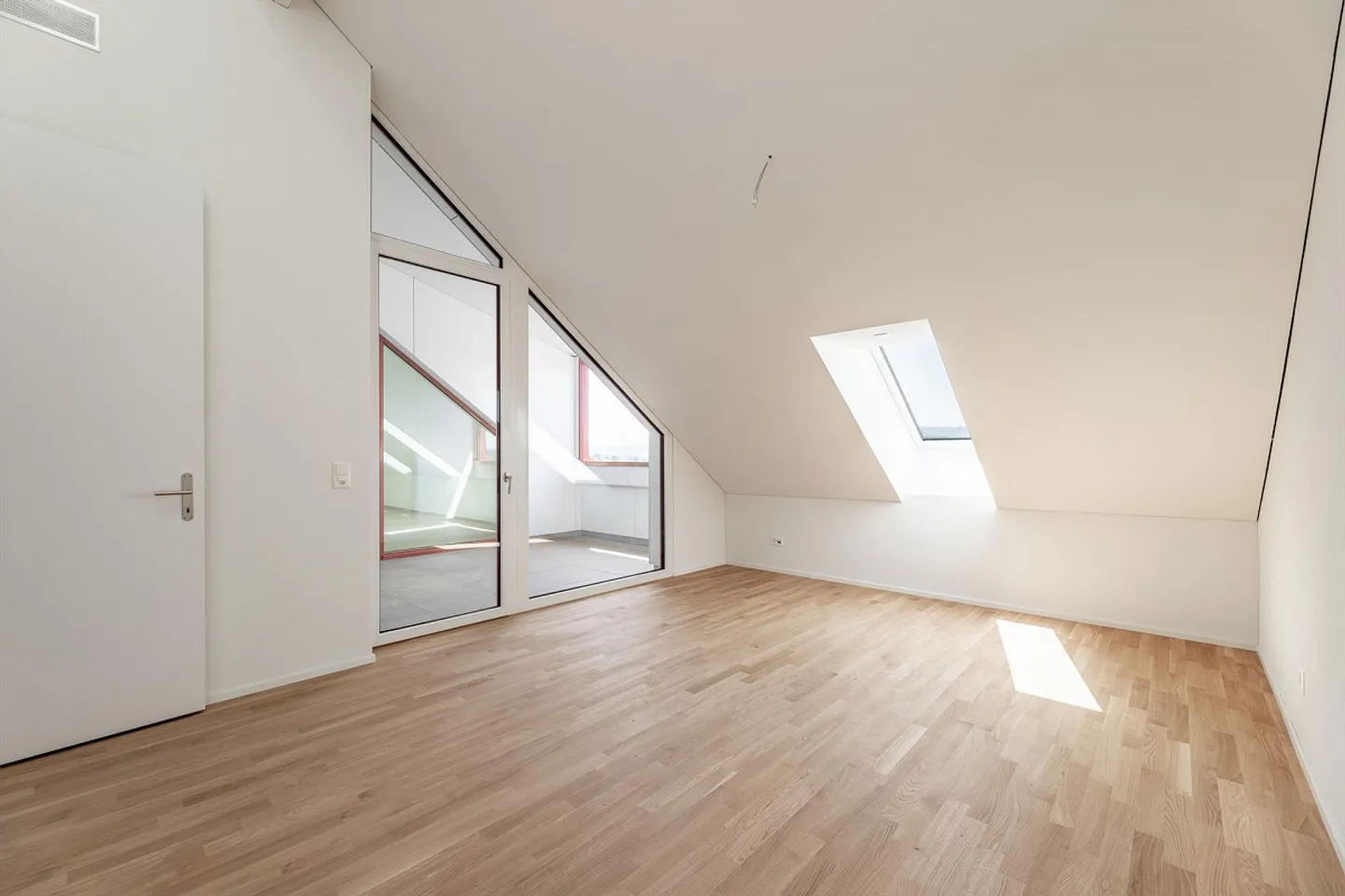 Charmante, neuwertige Wohnung in naturnaher Umgebung - Photo 7 sur 16