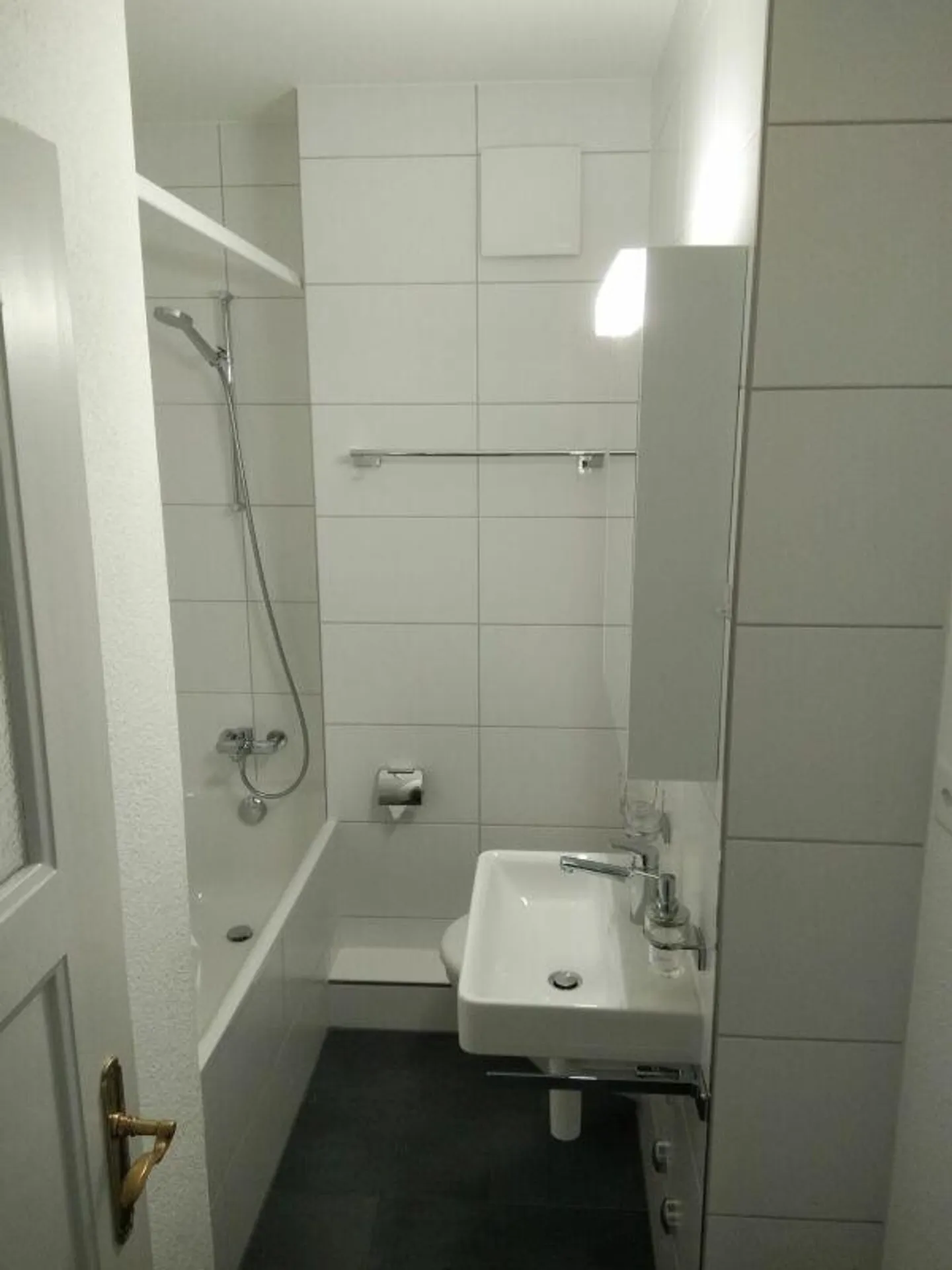 Appartamento 2,5 locali 6° piano - Foto 4 di 8