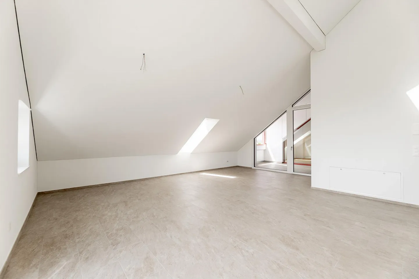 Charmante, neuwertige Wohnung in naturnaher Umgebung - Photo 5 sur 16