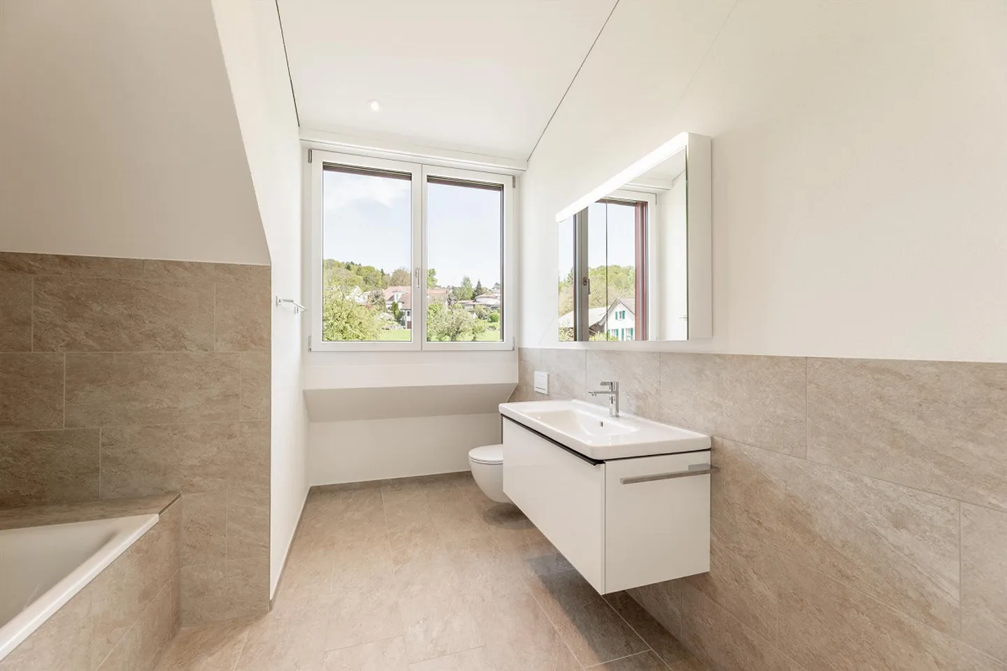 Charmante, neuwertige Wohnung in naturnaher Umgebung - Photo 11 sur 16