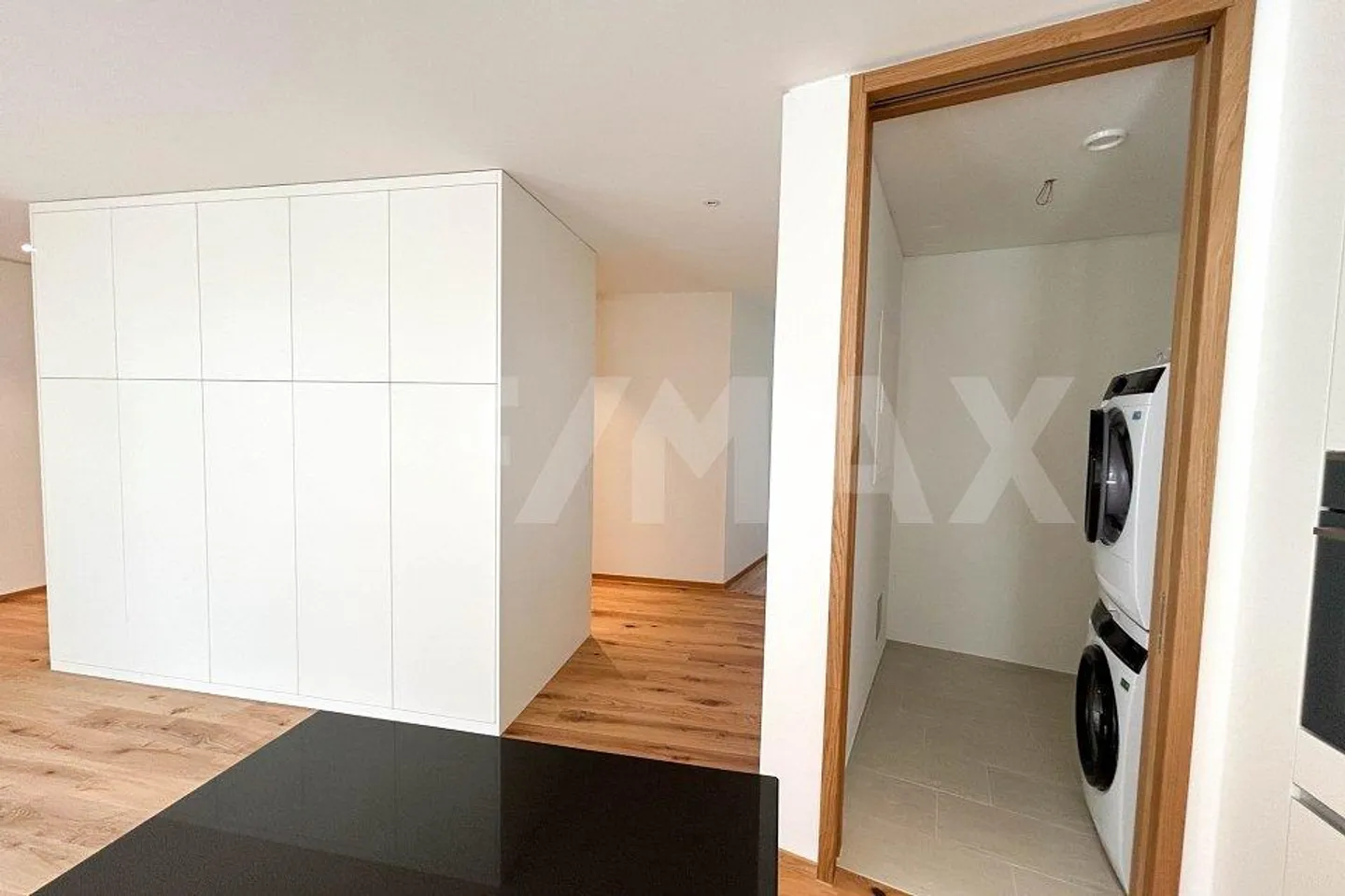 4½ Room Apartment on the 2nd Floor, No. 29 - Photo 3 of 11