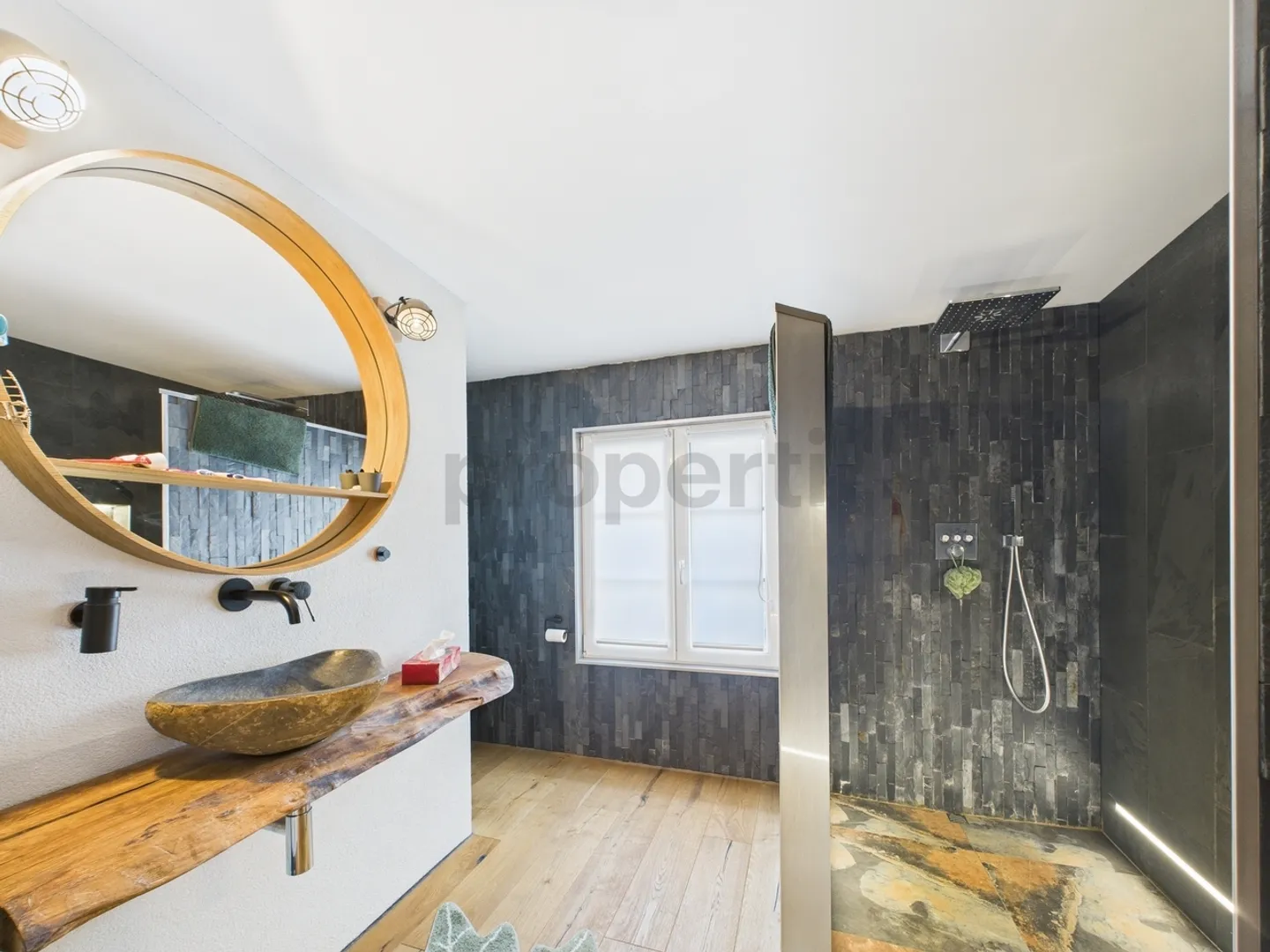 Vivre intemporellement à Rheineck - maison de ville rénovée avec style et idylle de jardin - Photo 10 sur 13