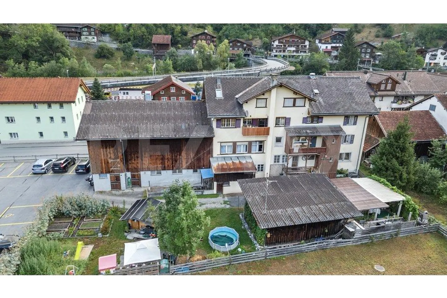 Entwicklungsgrundstück in Jenaz – attraktive Chance für ein Neubaup... - Foto 4 von 11