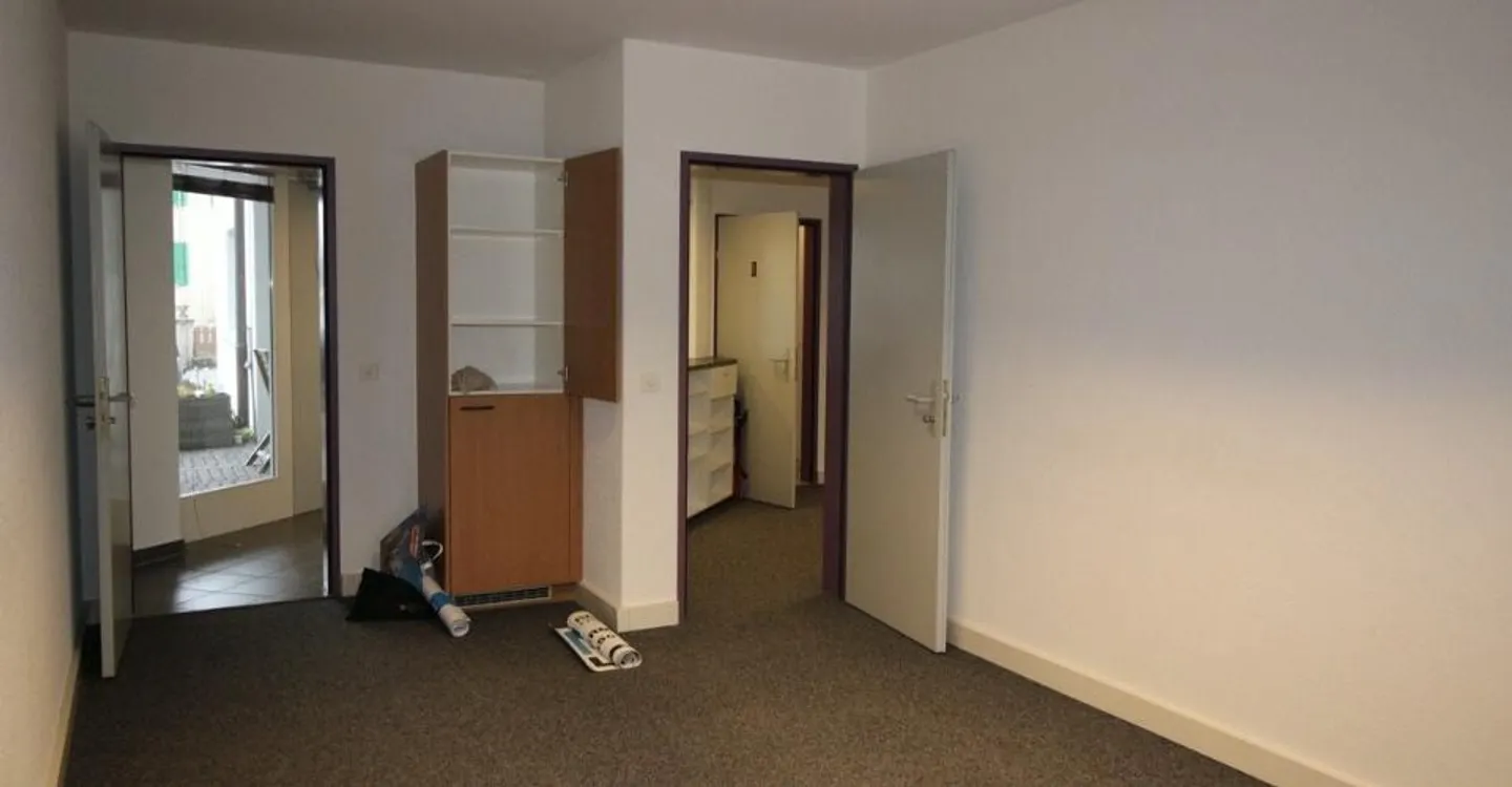 For rent? Commercial space - offices of approximately 80 m² - Photo 10 of 11