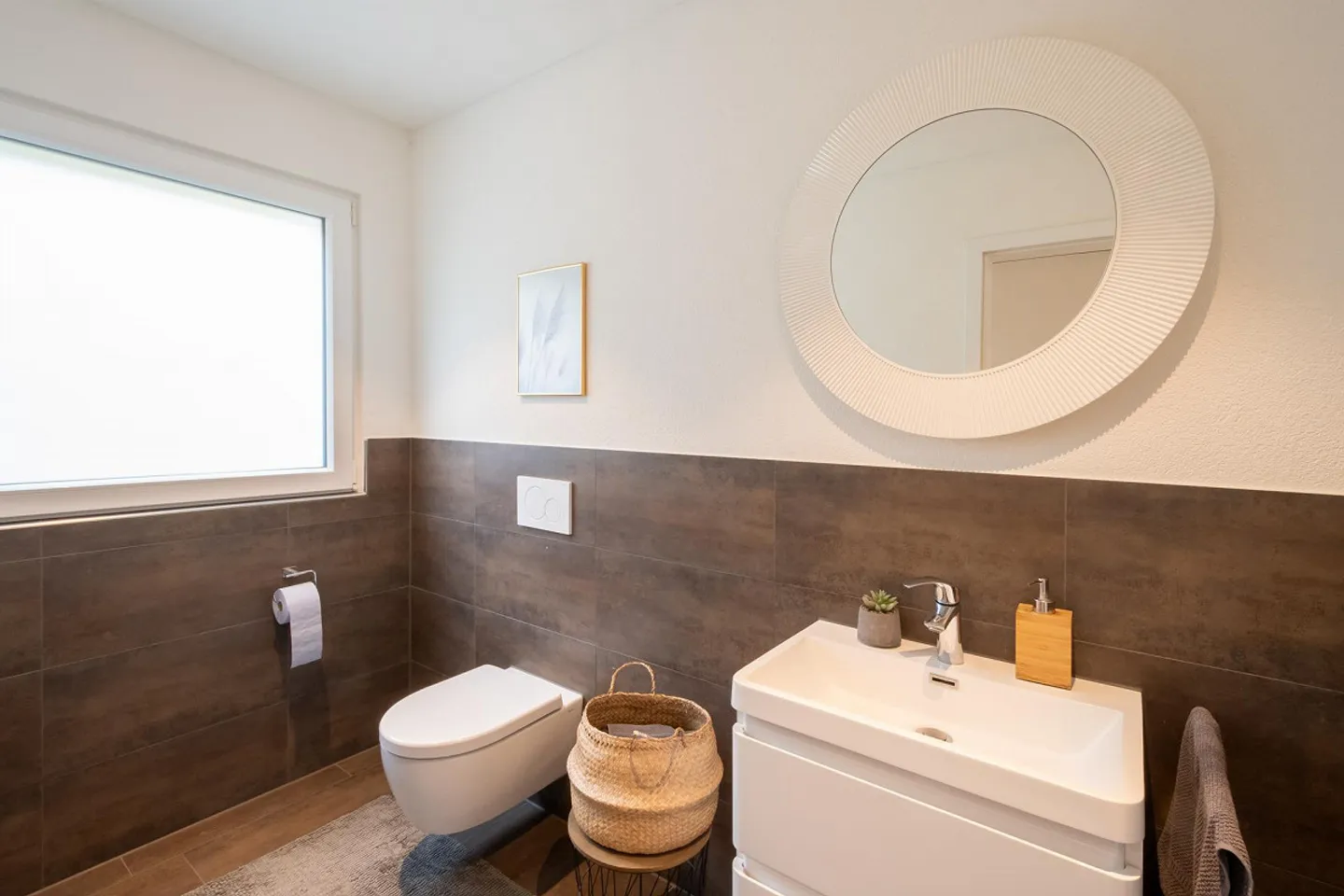 Modern Single-Family Home in Family-Friendly Location - Photo 10 of 20