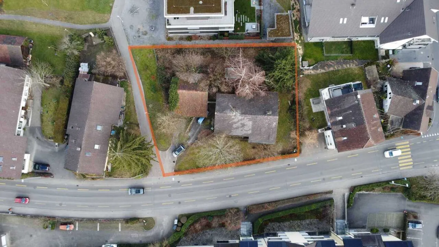 Building land in Seengen! 1206m² awaits you! - Photo 1 of 9