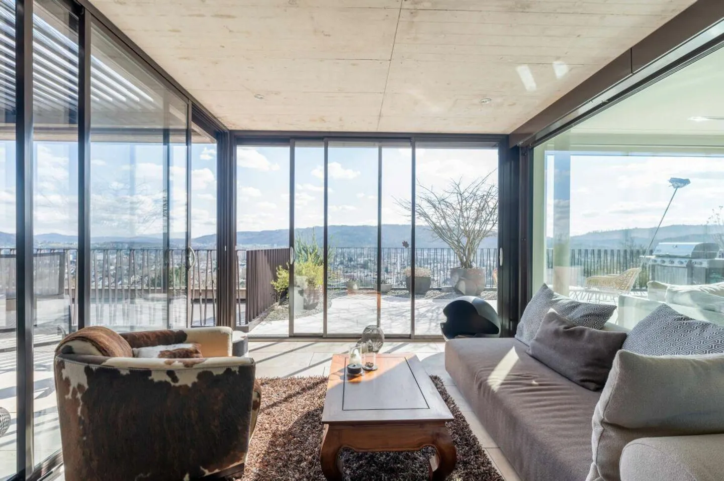 TOP OF WETTINGEN! Exclusive, very well-kept 5.5-room attic apartment... - Photo 7 of 24