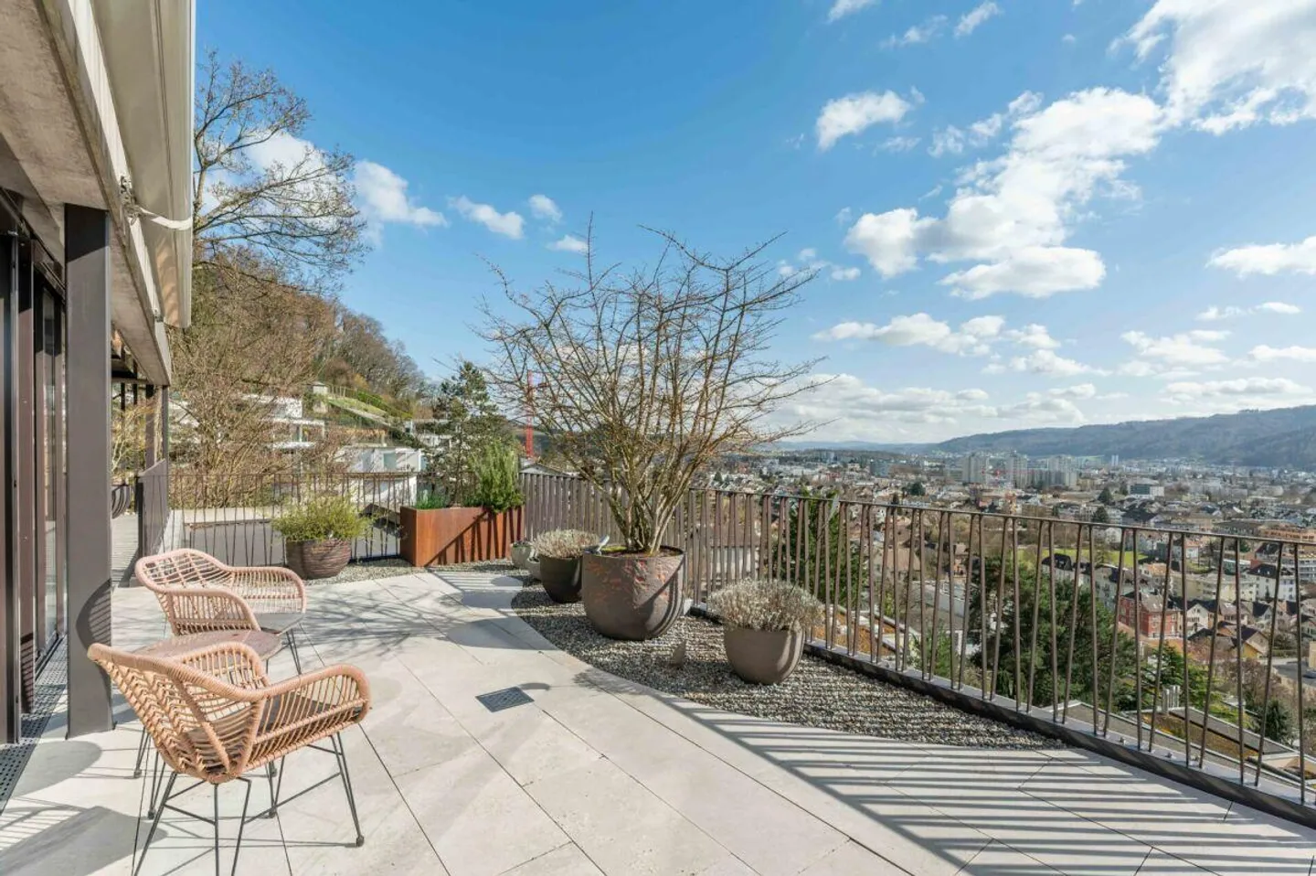 TOP OF WETTINGEN! Exclusive, very well-kept 5.5-room attic apartment... - Photo 12 of 24