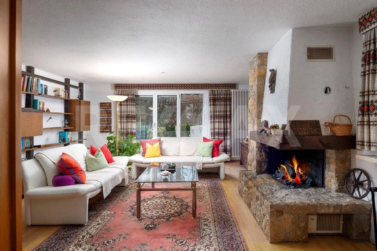 Casa unifamiliare angolare con potenziale - Foto 7 di 13