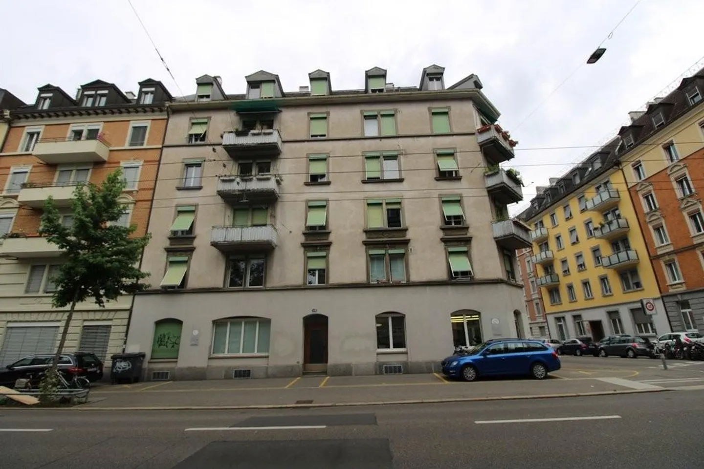 Geräumige Wohnung in ruhiger Lage - Foto 2 von 5