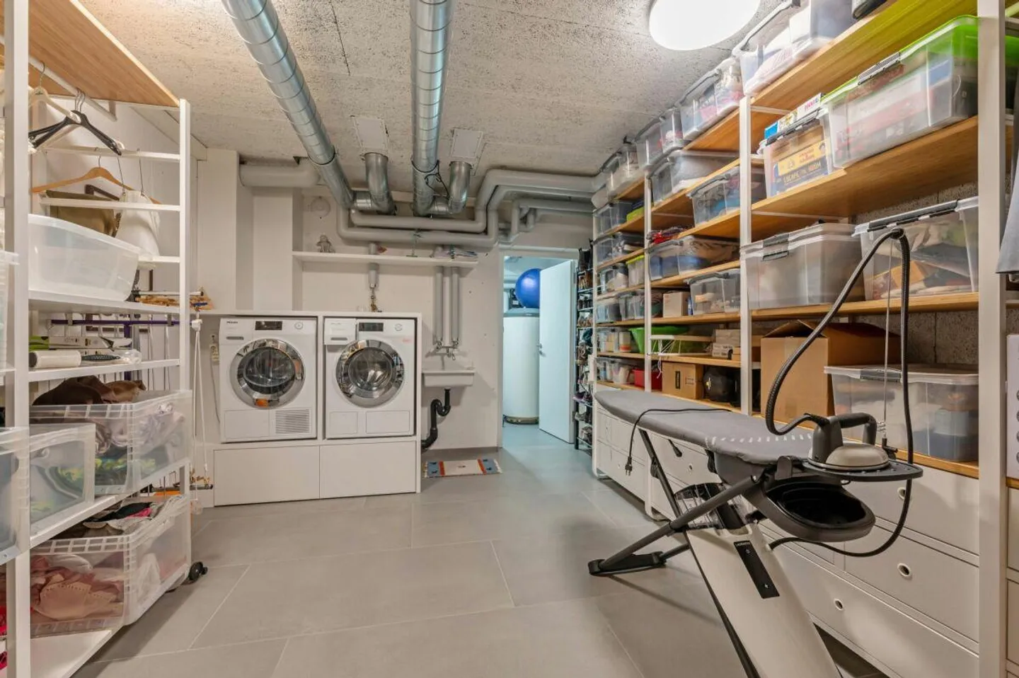 TOP OF WETTINGEN! Exclusive, very well-kept 5.5-room attic apartment... - Photo 22 of 24