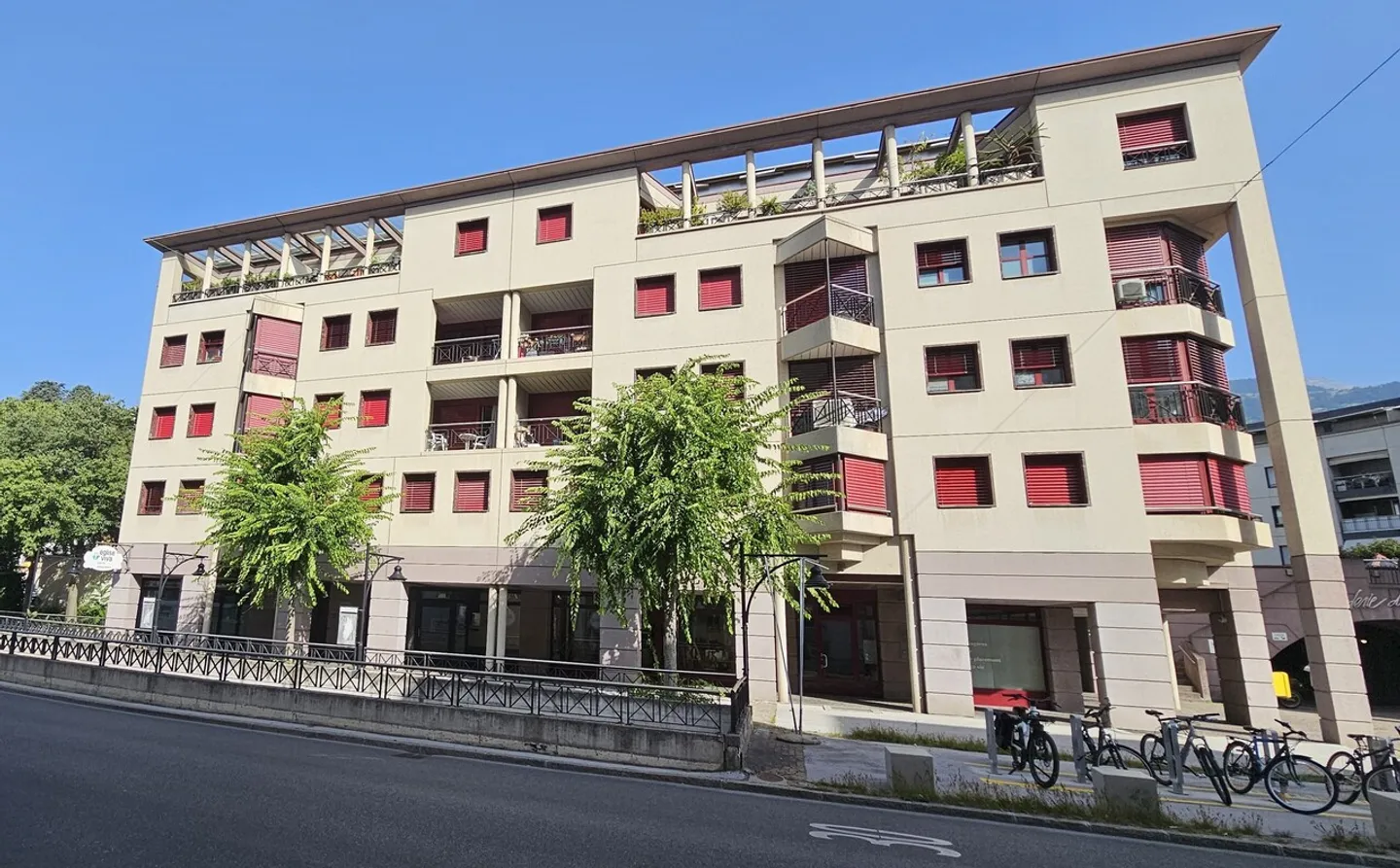 STUDIO NEL CENTRO DI SIERRE - Foto 1 di 5