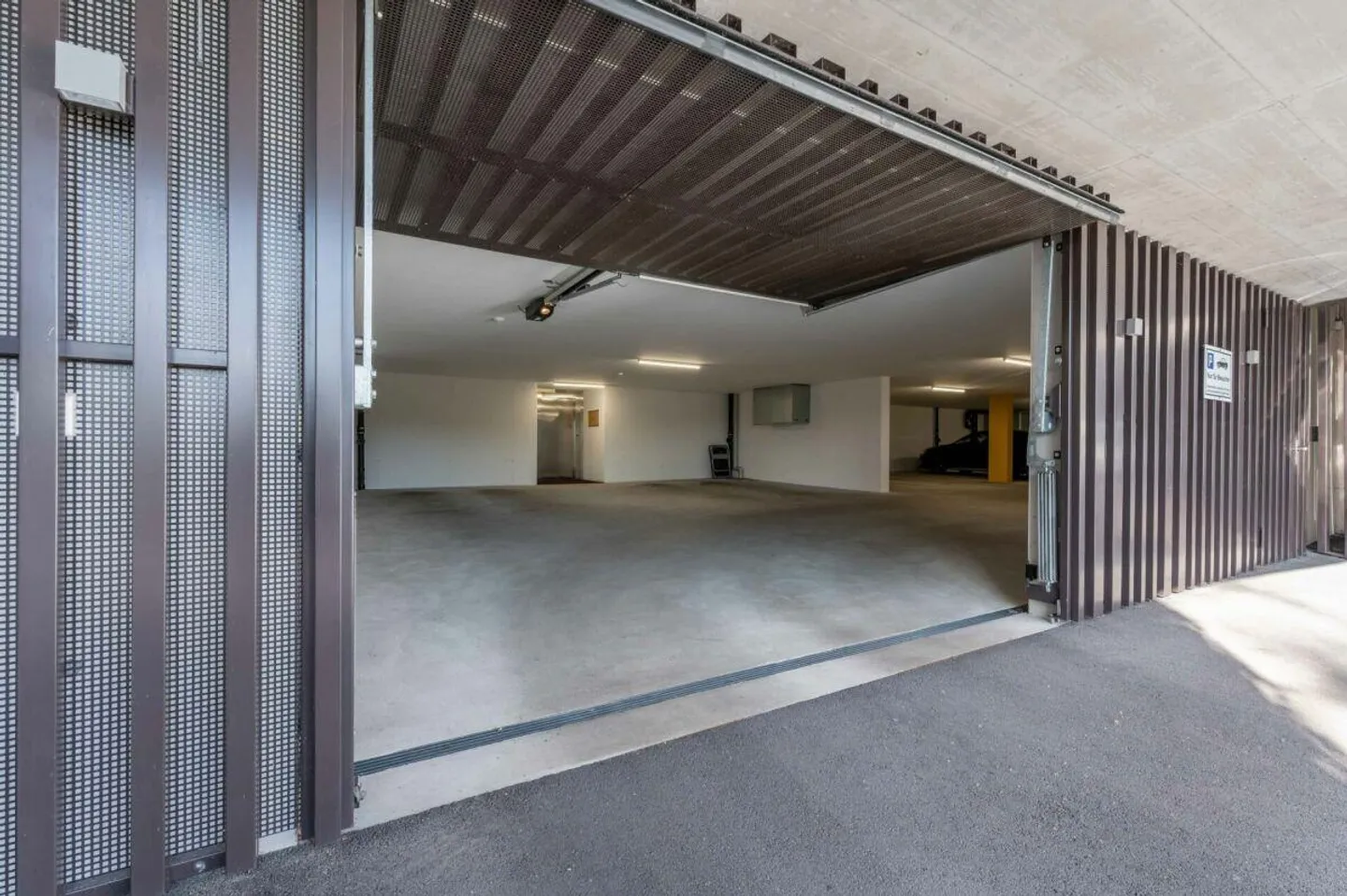 TOP OF WETTINGEN! Exclusive, very well-kept 5.5-room attic apartment... - Photo 24 of 24