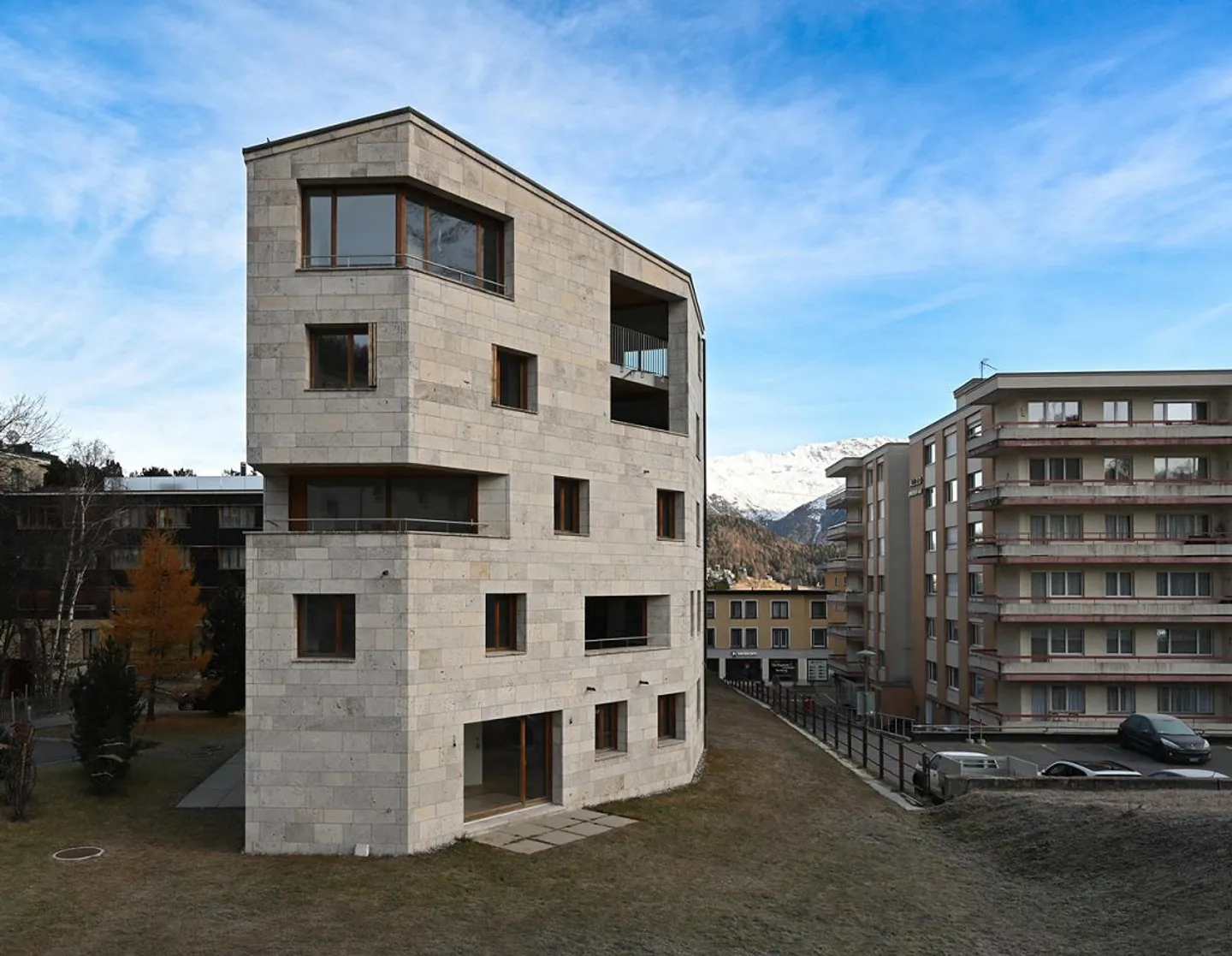 Eleganti seconde case in architettura scultorea «Chalavus» - Foto 10 di 10