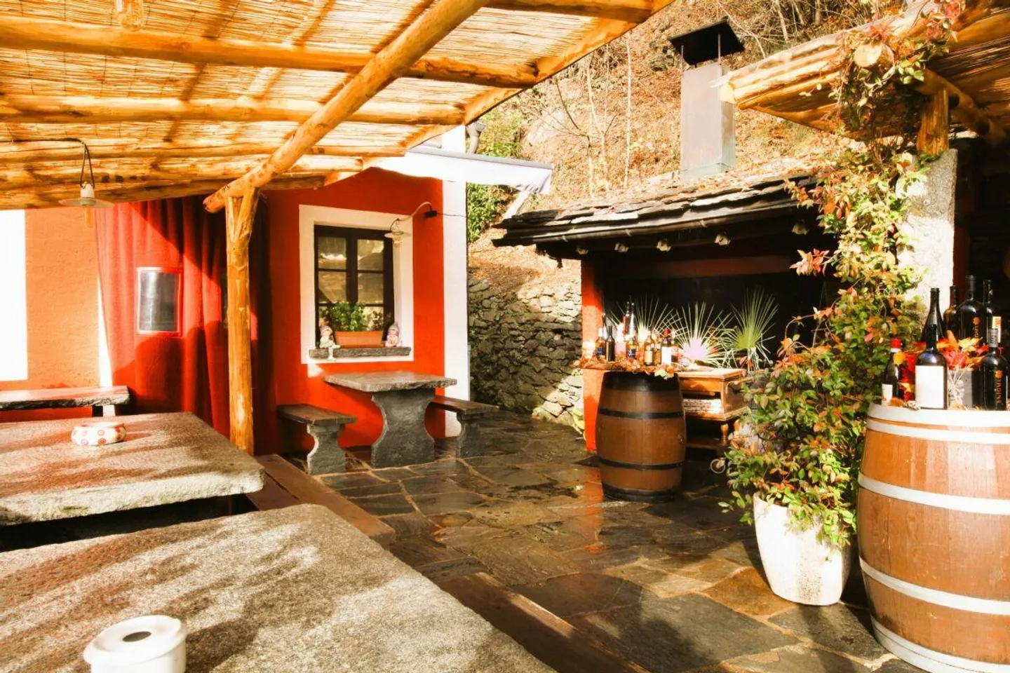 GORDEVIO - Bellissimo grotto ticinese - Foto 3 di 12