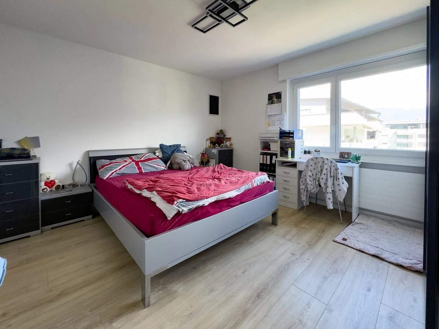 Appartamento con rendimento (4,38%) di 5,5 stanze con 2 balconi (box garage) - Foto 7 di 12