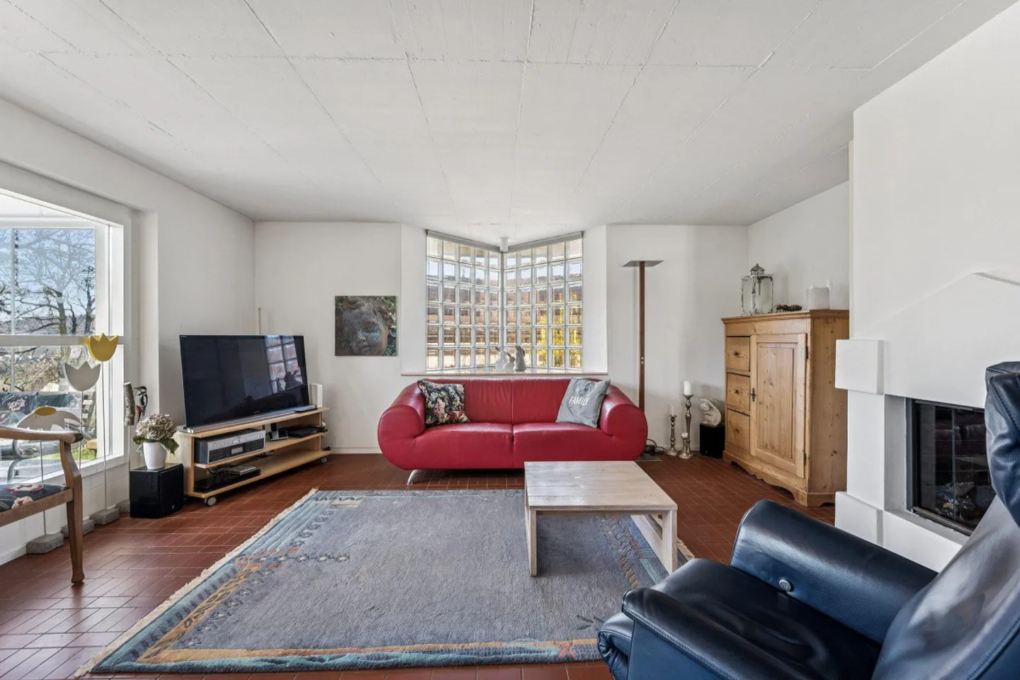 Unique living - House with architectural signature - Photo 3 of 4