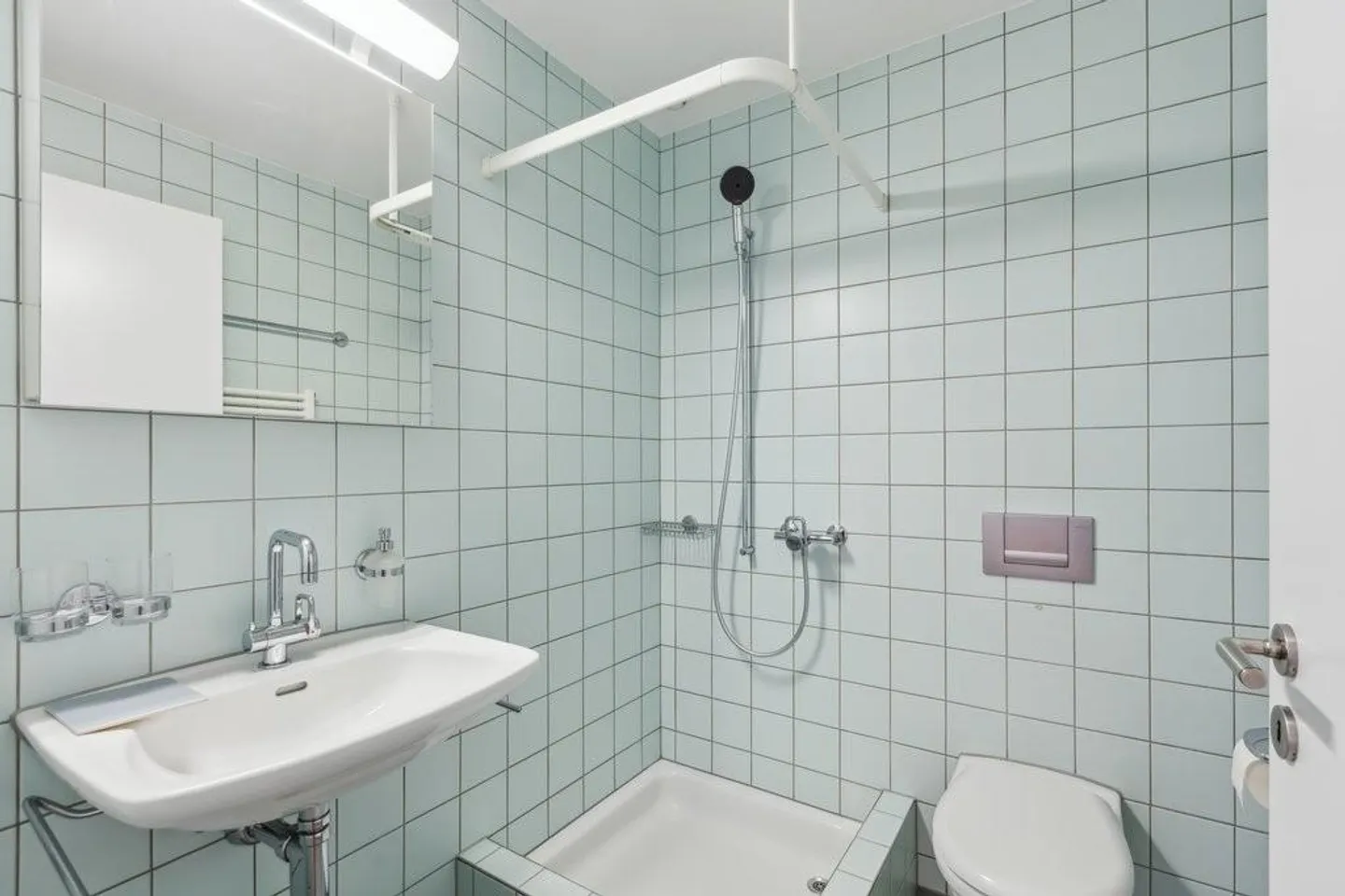RENT WITHOUT DEPOSIT - Centrally located city quarter - Photo 4 of 8