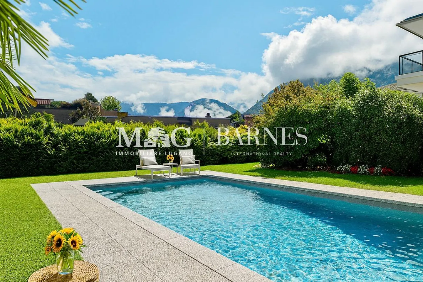 Elegant Apartment in Luganese - Photo 1 of 13